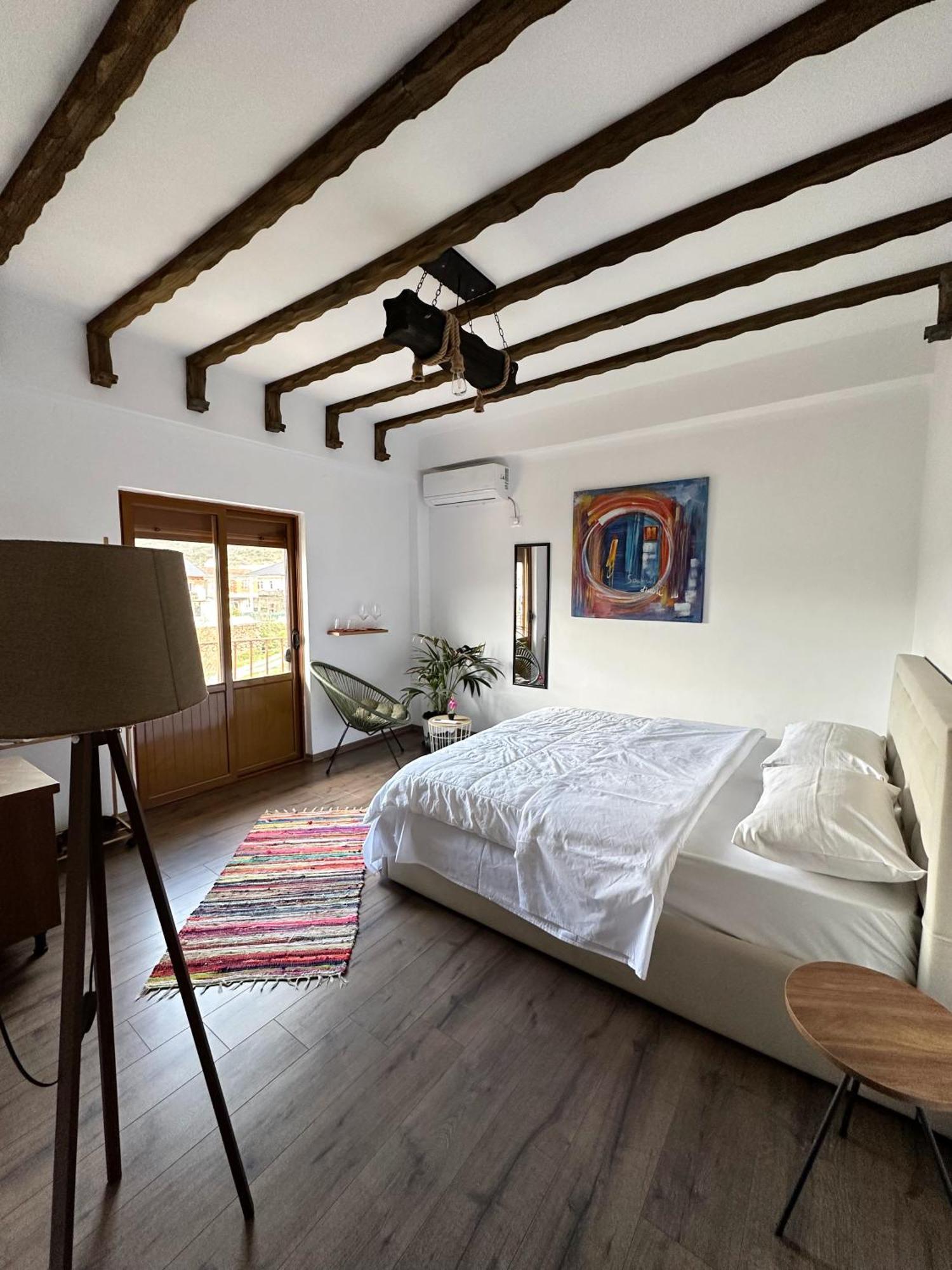 Guesthouse "Shtepia Ime" Përmet Exteriör bild
